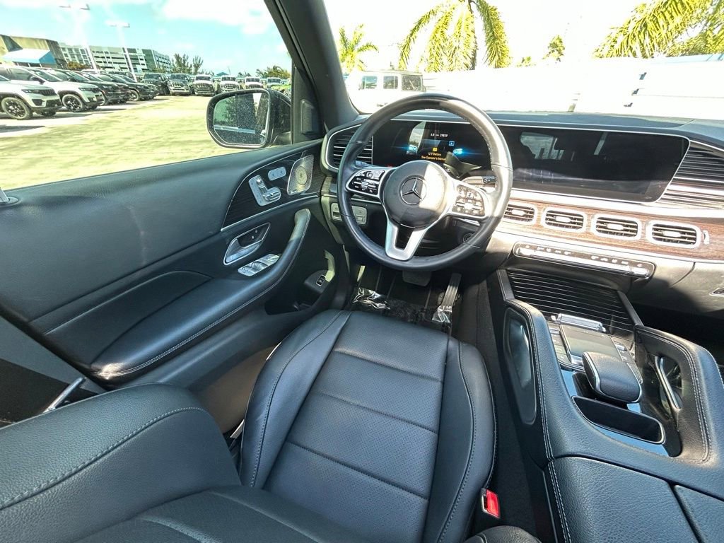 Used 2022 Mercedes-Benz GLE 350 w/ Premium Package image 9