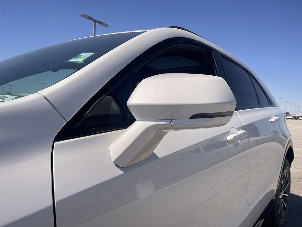 Used 2024 Cadillac XT4 Sport AWD/4WD image 11