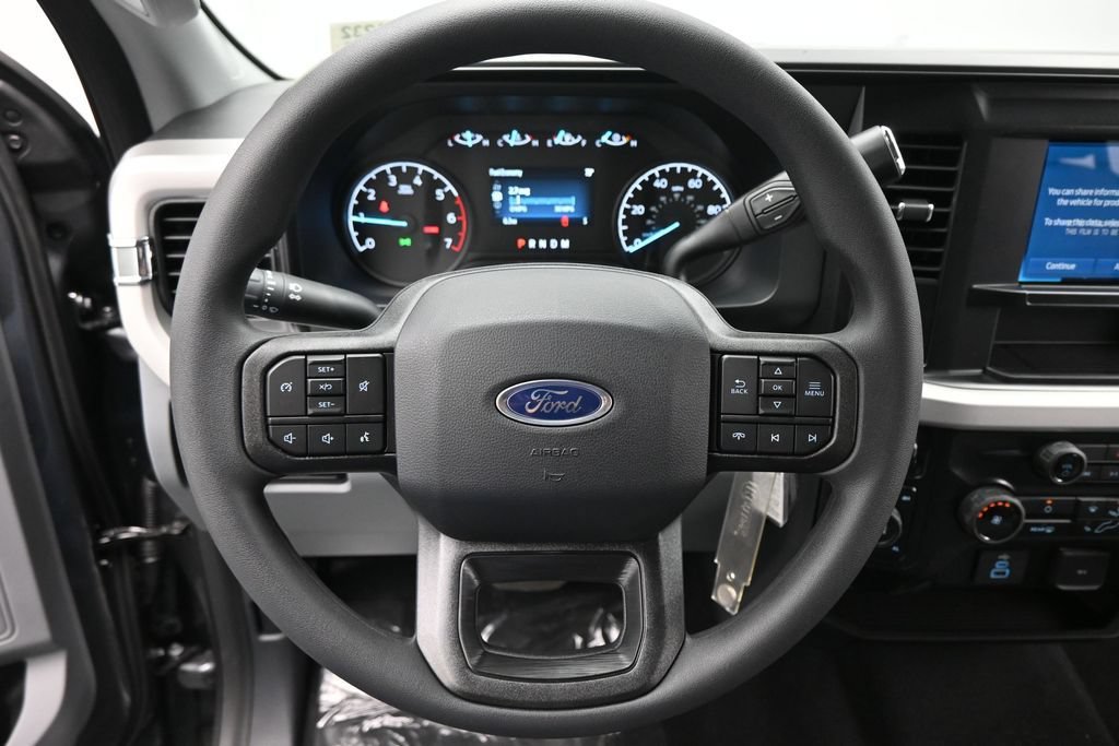 New 2026 Ford F250 XL w/ STX Appearance Package AWD/4WD image 10