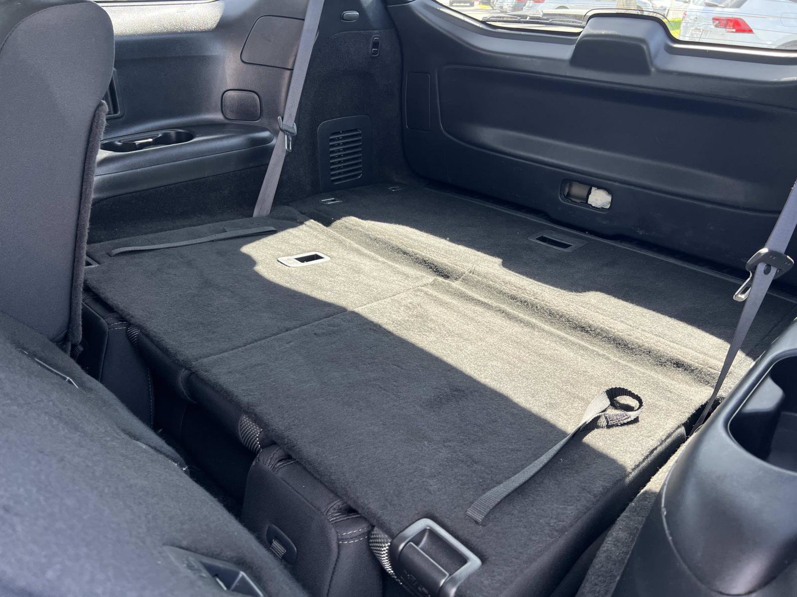 Used 2019 Nissan Pathfinder S image 25