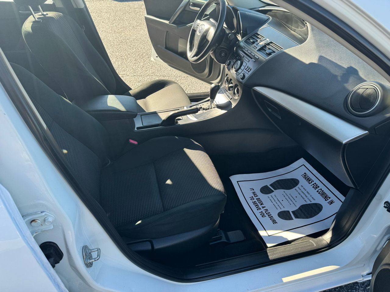 Used 2013 MAZDA MAZDA3 i SV image 14