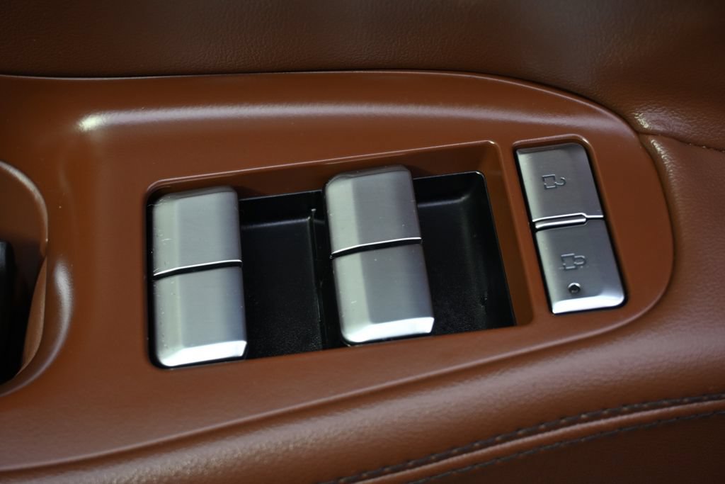 Used 2025 Lincoln Navigator Reserve AWD/4WD image 24