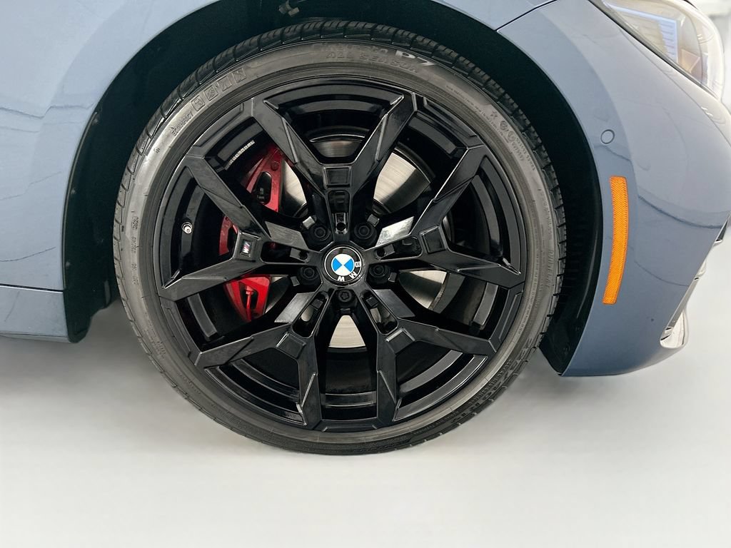 Used 2025 BMW M440i Convertible w/ Parking Assistance Package RWD image 28