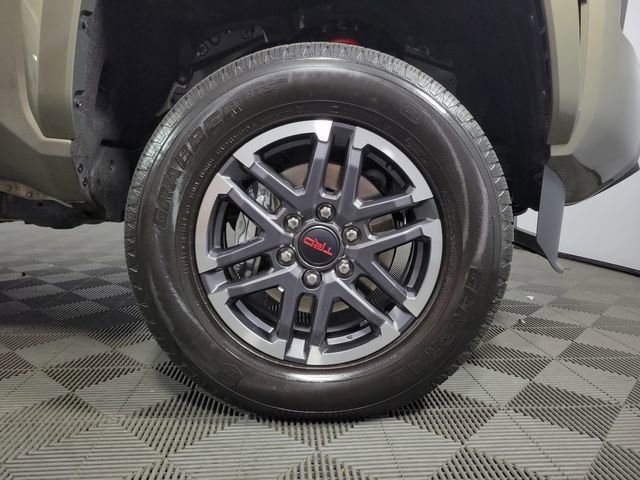 Used 2025 Toyota Tacoma TRD Sport image 11