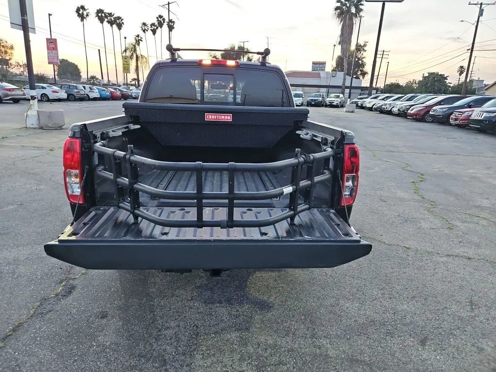 Used 2014 Nissan Frontier PRO-4X w/ Pro-4x Luxury Package AWD/4WD image 25