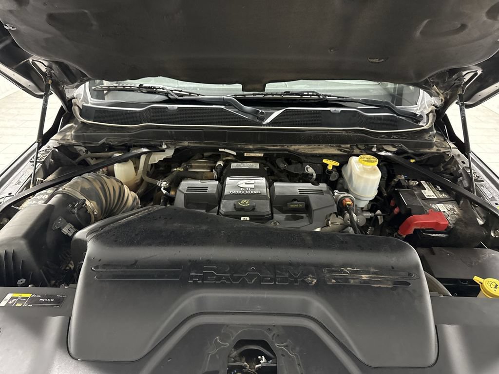 Used 2023 RAM 4500 Laramie AWD/4WD image 31