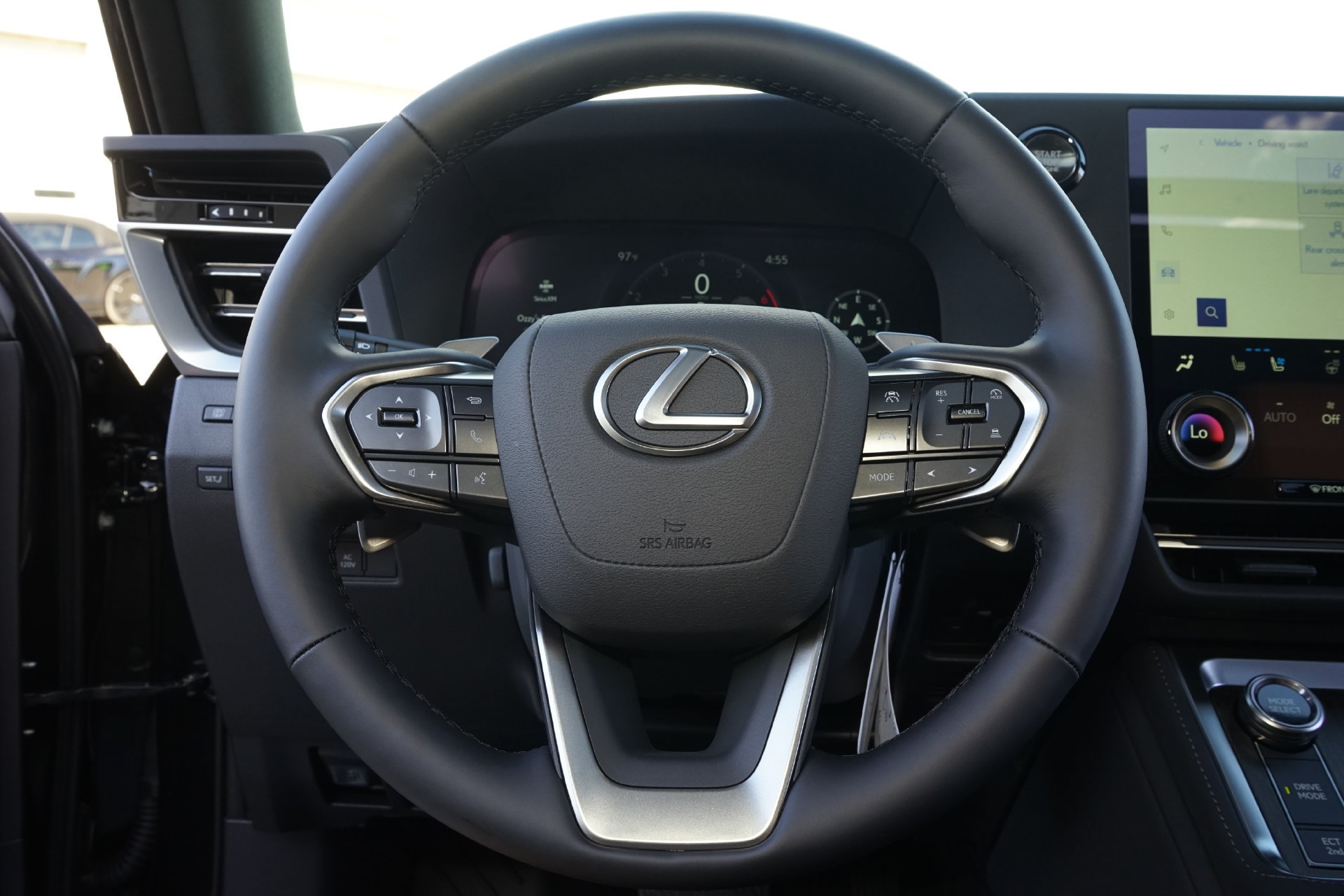 Used 2026 Lexus GX 550 w/ Accessory Package (2T) AWD/4WD image 11