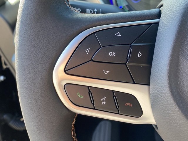 New 2026 Chrysler Pacifica Pinnacle image 18