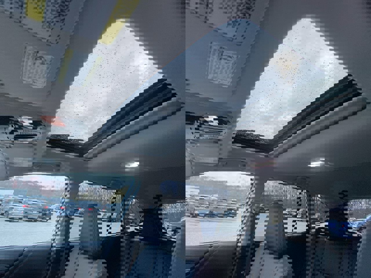 Used 2025 Subaru Outback Limited image 23