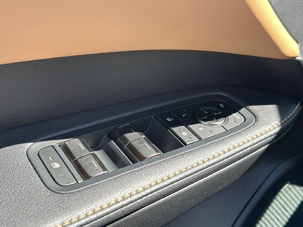 Used 2024 Lexus RX 350 Premium w/ Convenience Package FWD image 12