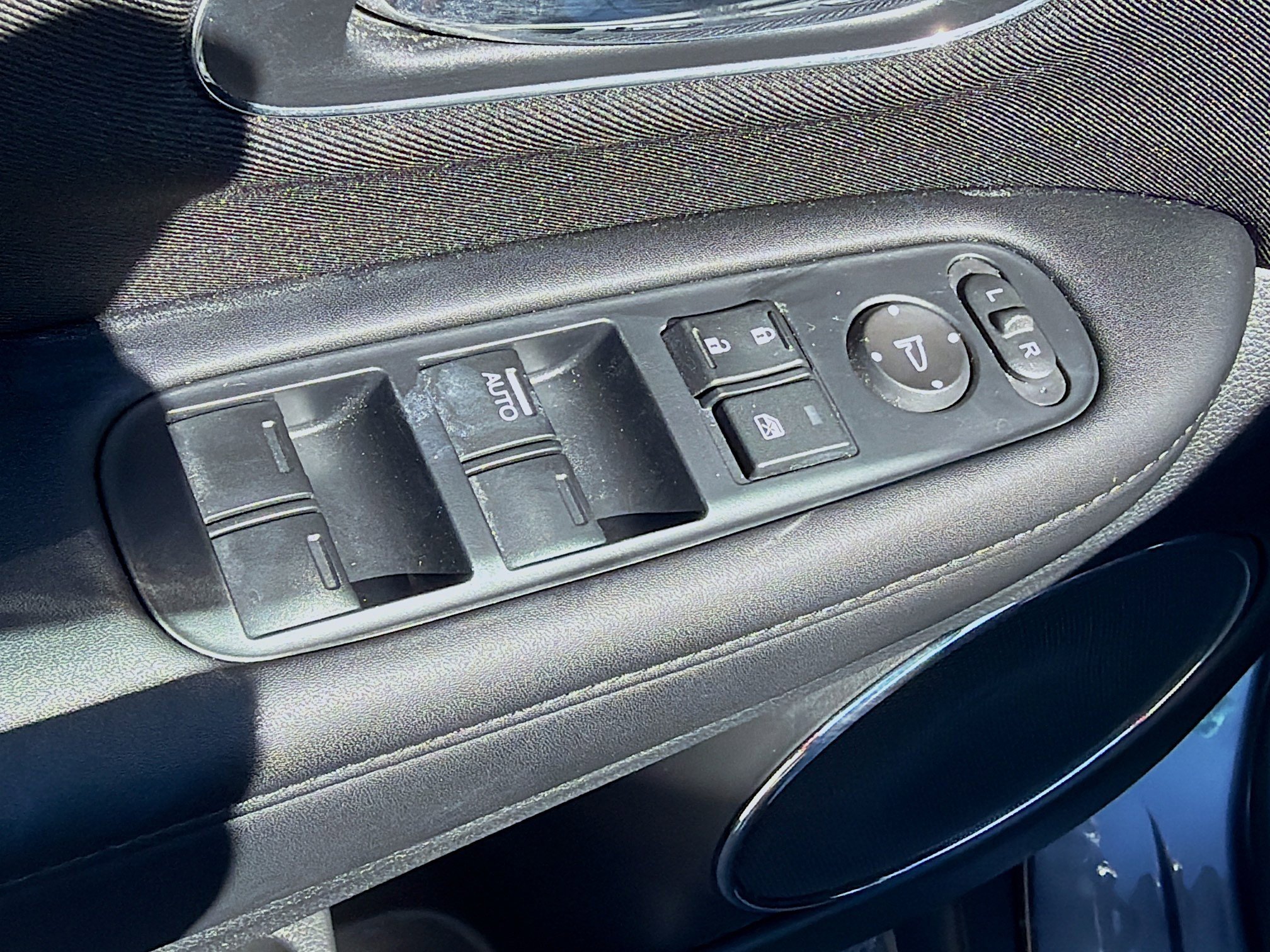 Used 2017 Honda HR-V EX image 22