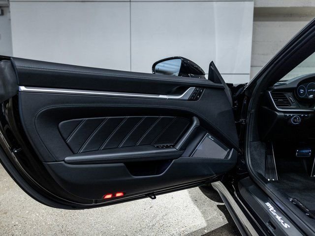 Certified 2024 Porsche 911 Turbo S image 25