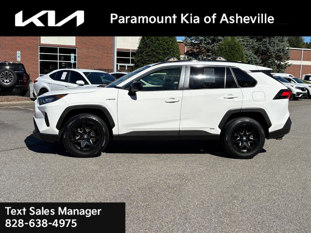 Used 2019 Toyota RAV4 LE AWD/4WD image 3