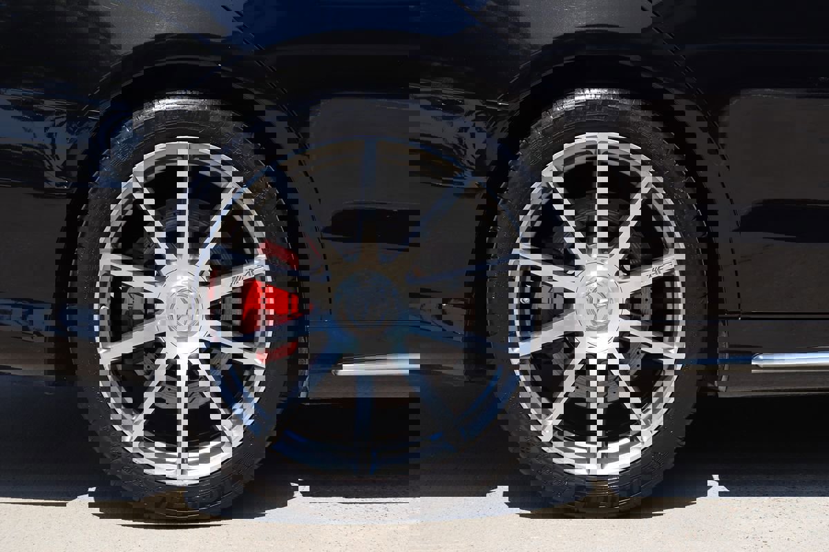 Used 2015 Mercedes-Benz S 63 AMG 4MATIC Sedan w/ Driver Assistance Package image 71