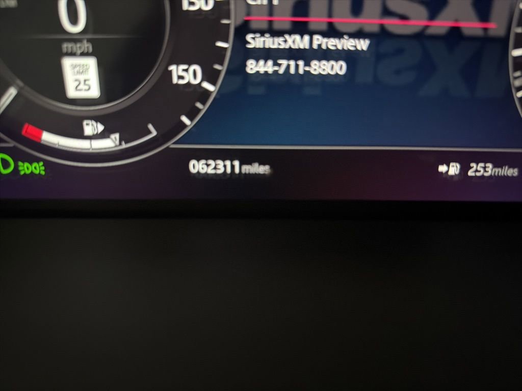 Used 2019 Land Rover Range Rover HSE image 32