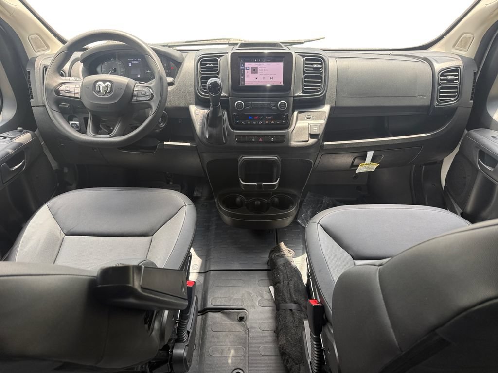 Used 2025 RAM ProMaster 2500 w/ Convenience Group FWD image 10