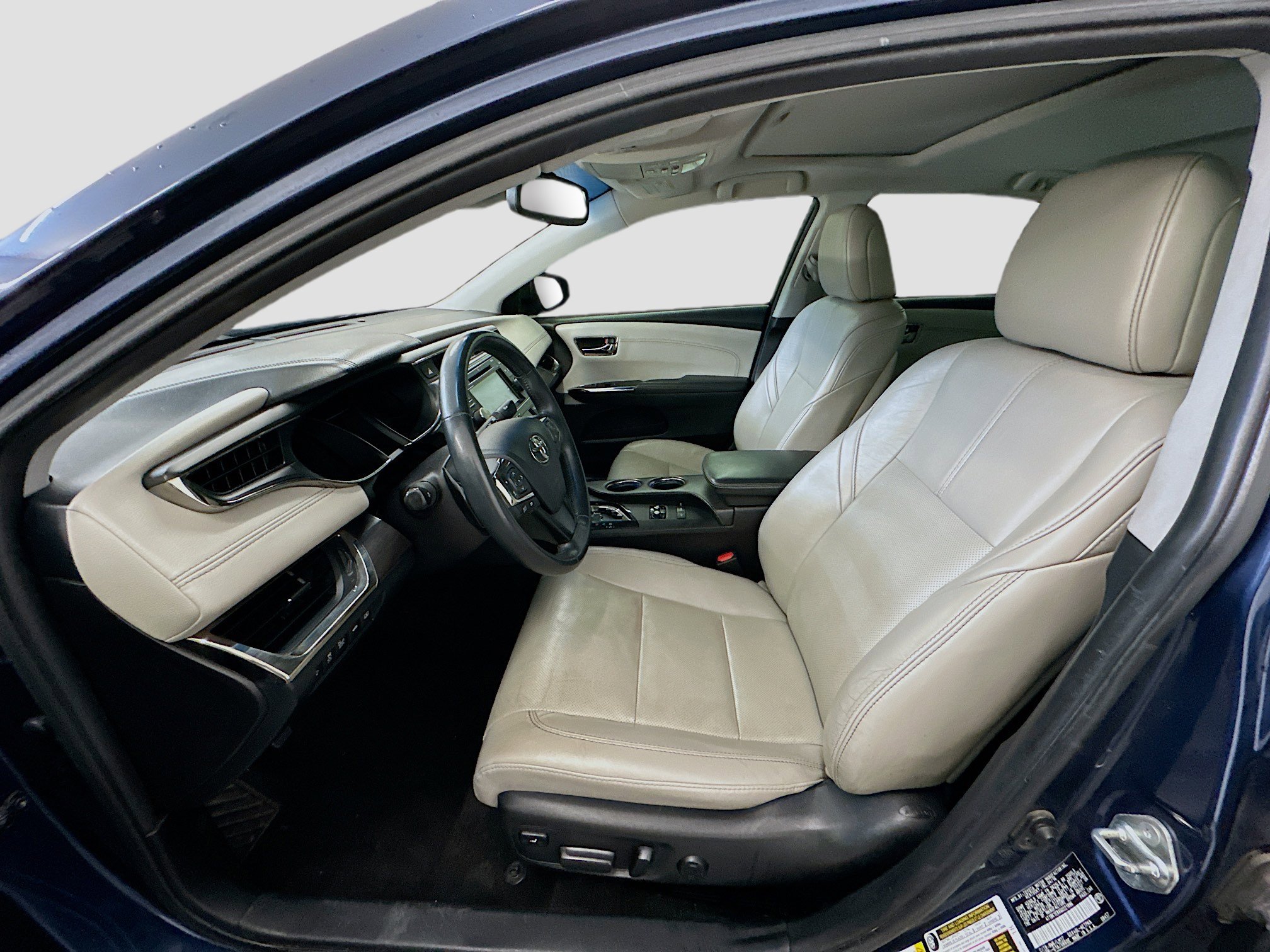 Used 2016 Toyota Avalon Limited image 13