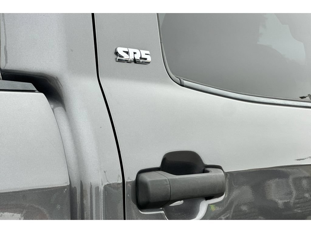 Used 2014 Toyota Tundra SR5 RWD image 32