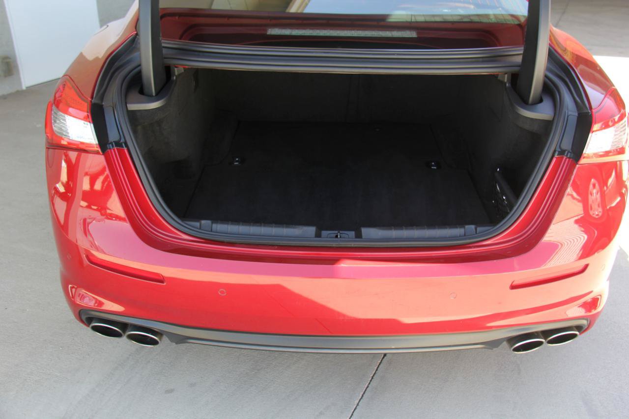 Used 2018 Maserati Ghibli RWD image 29