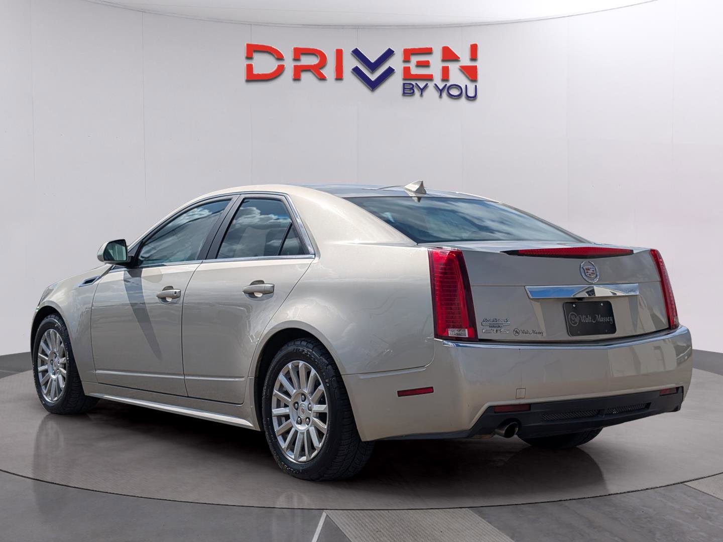Used 2013 Cadillac CTS Luxury image 3