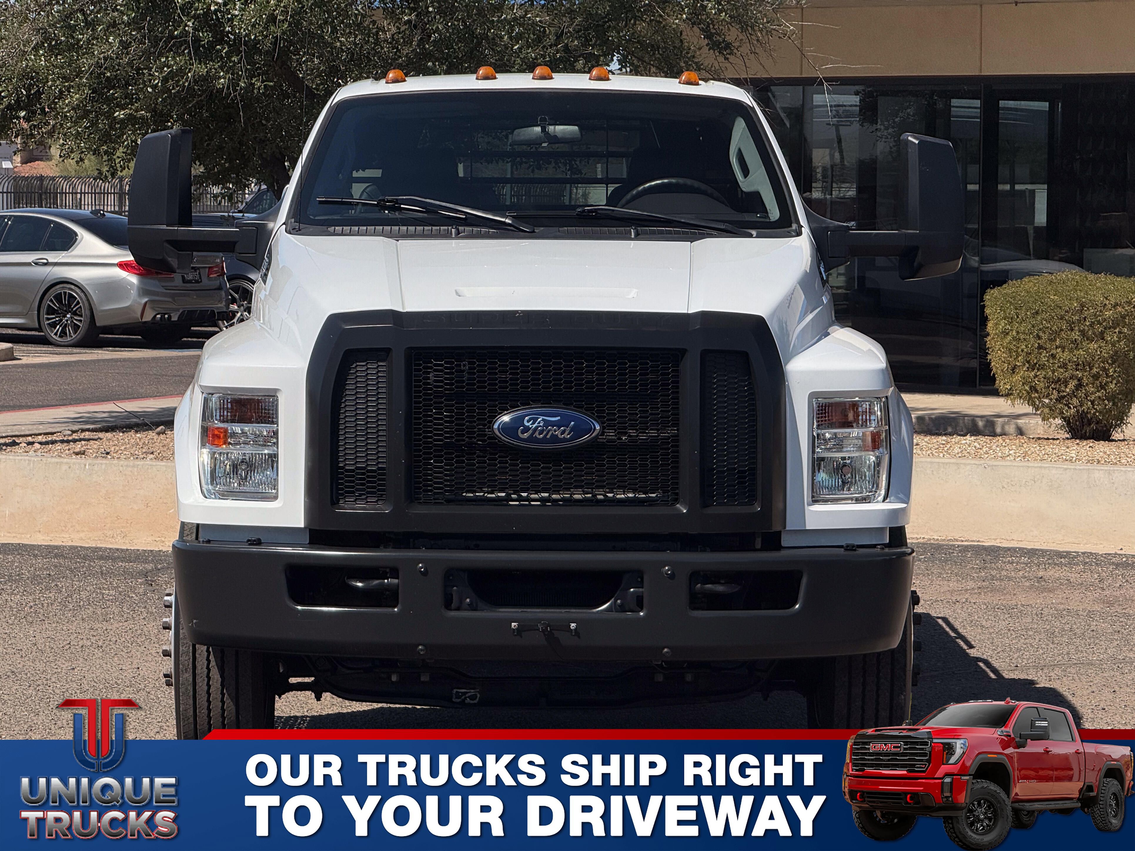 Used 2018 Ford F750 2WD Regular Cab Super Duty image 2