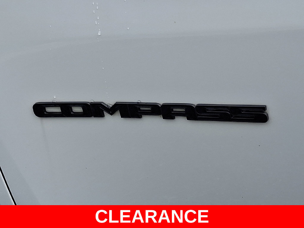 Used 2022 Jeep Compass High Altitude AWD/4WD image 29