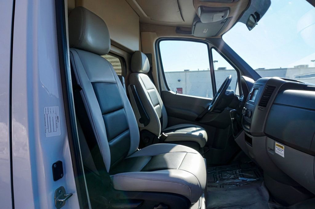 Used 2015 Mercedes-Benz Sprinter 2500 image 81