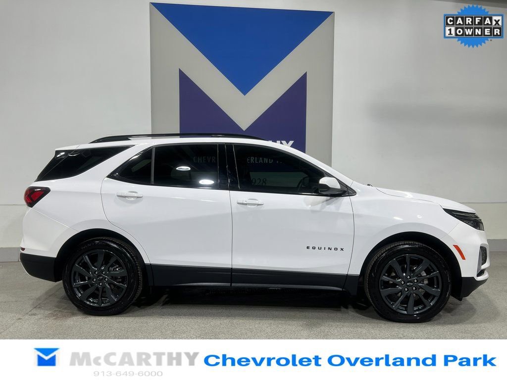 Used 2023 Chevrolet Equinox RS w/ LPO, Floor Liner Package image 4