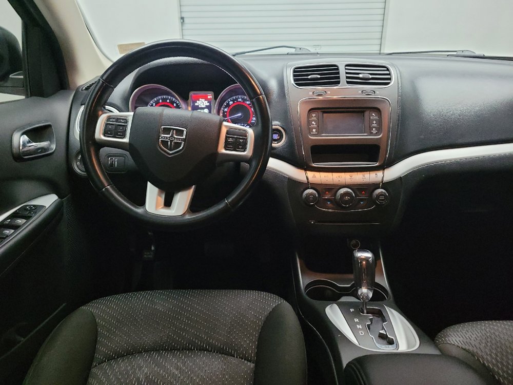 Used 2020 Dodge Journey SE w/ SE Popular Equipment Group image 22