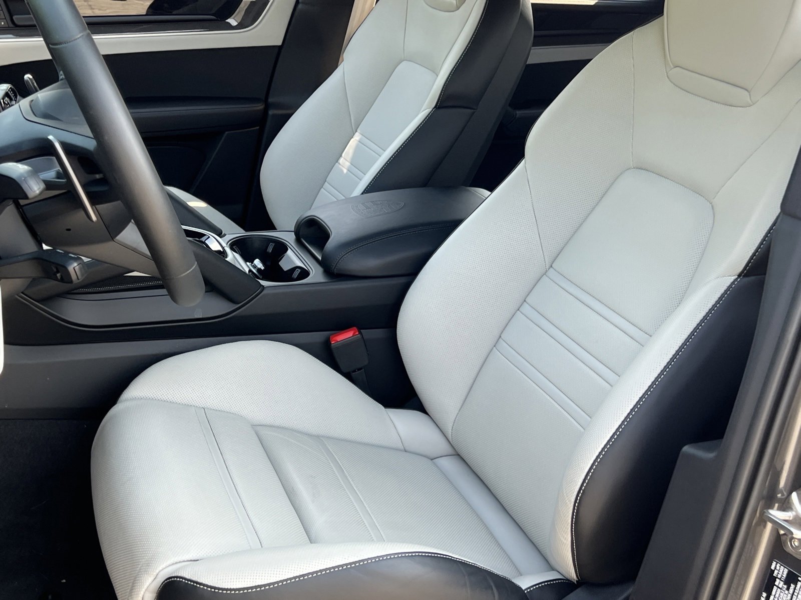 New 2025 Porsche Cayenne S image 5