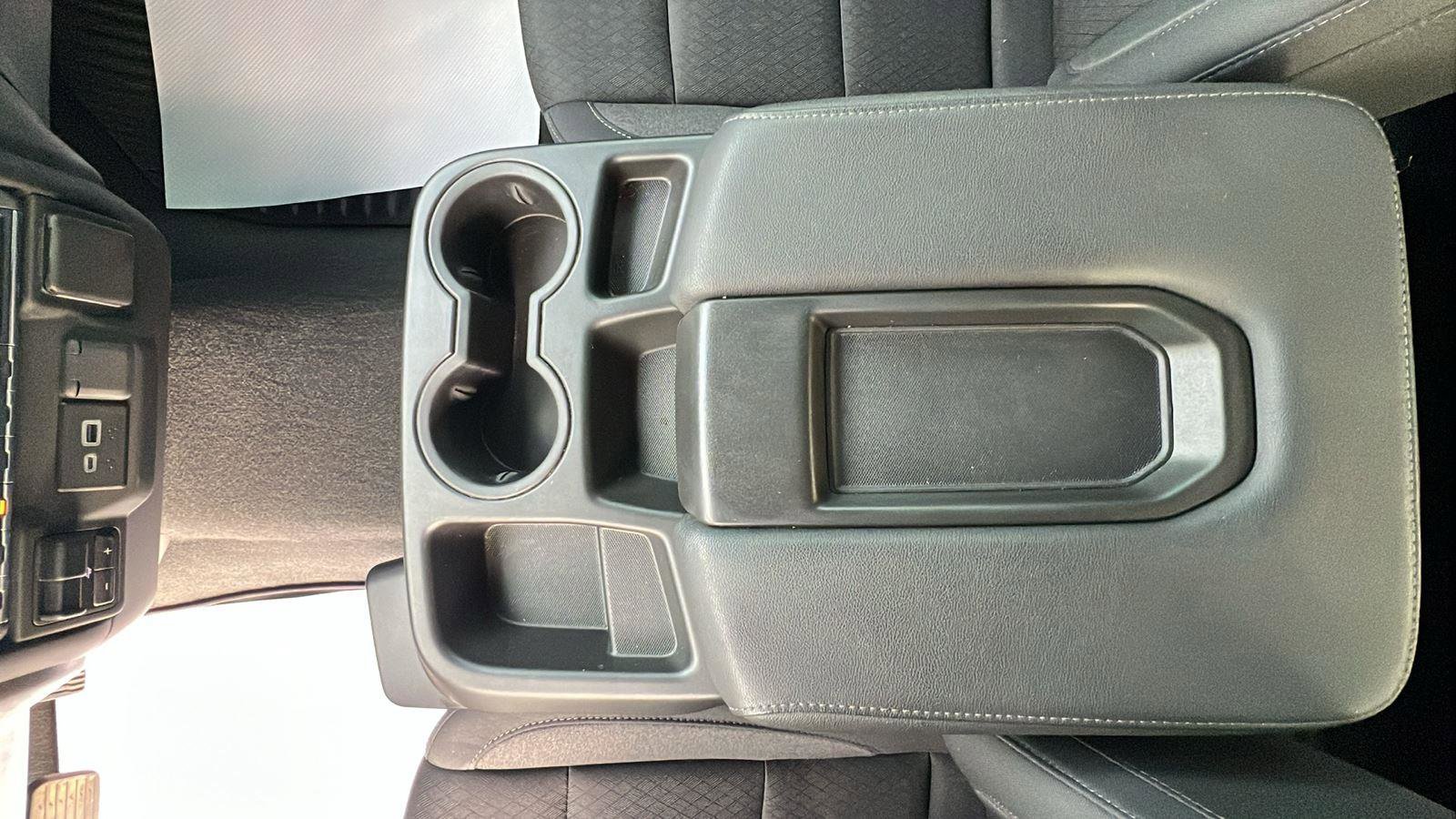 Used 2025 Chevrolet Silverado 1500 Custom w/ Turbomax Blackout Package image 23