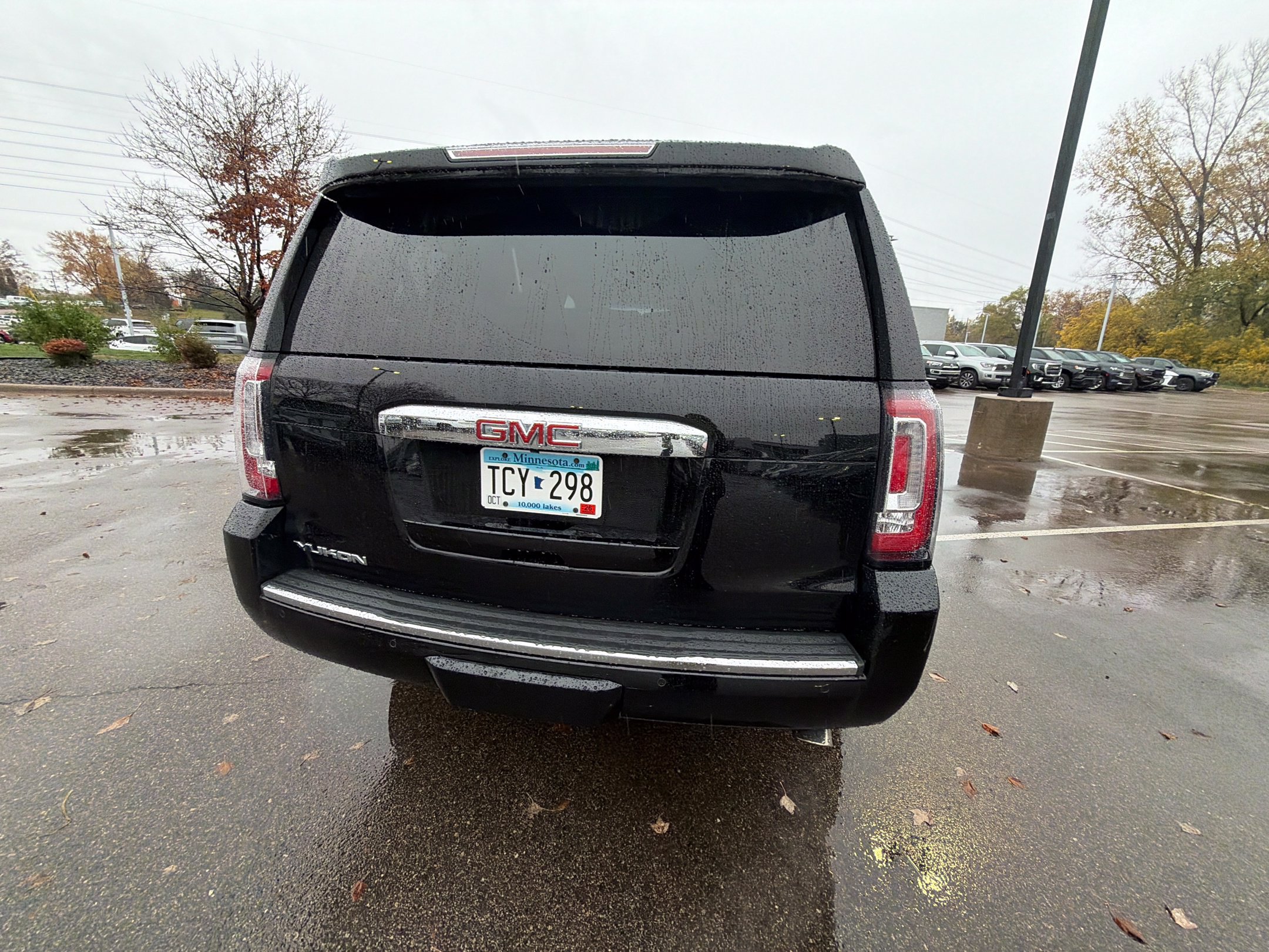 Used 2018 GMC Yukon Denali w/ Open Road Package AWD/4WD image 40