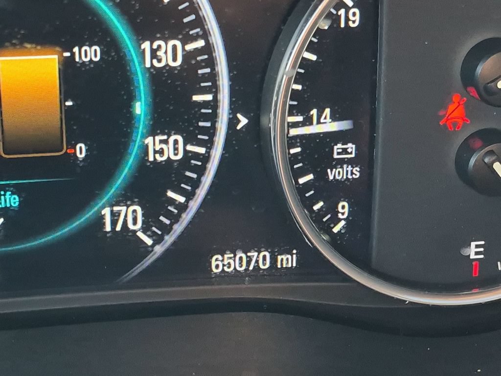 Used 2019 Buick Enclave Avenir FWD image 18