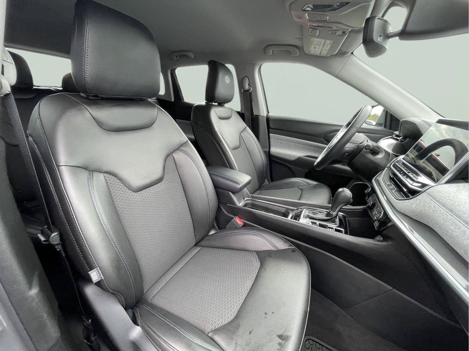 Used 2022 Jeep Compass Latitude w/ Convenience Group AWD/4WD image 20