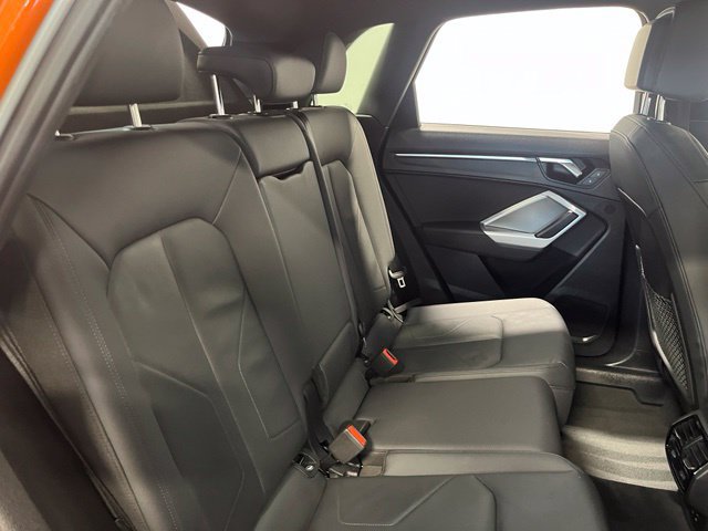 Used 2025 Audi Q3 2.0T Premium AWD/4WD image 14