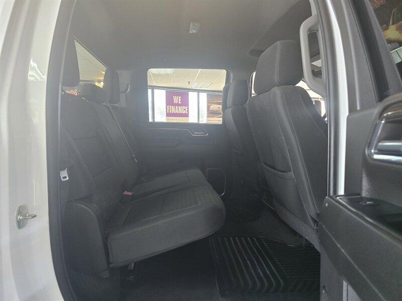Used 2024 Chevrolet Silverado 2500 LT image 16