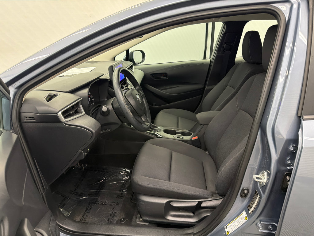 Used 2024 Toyota Corolla LE FWD image 9