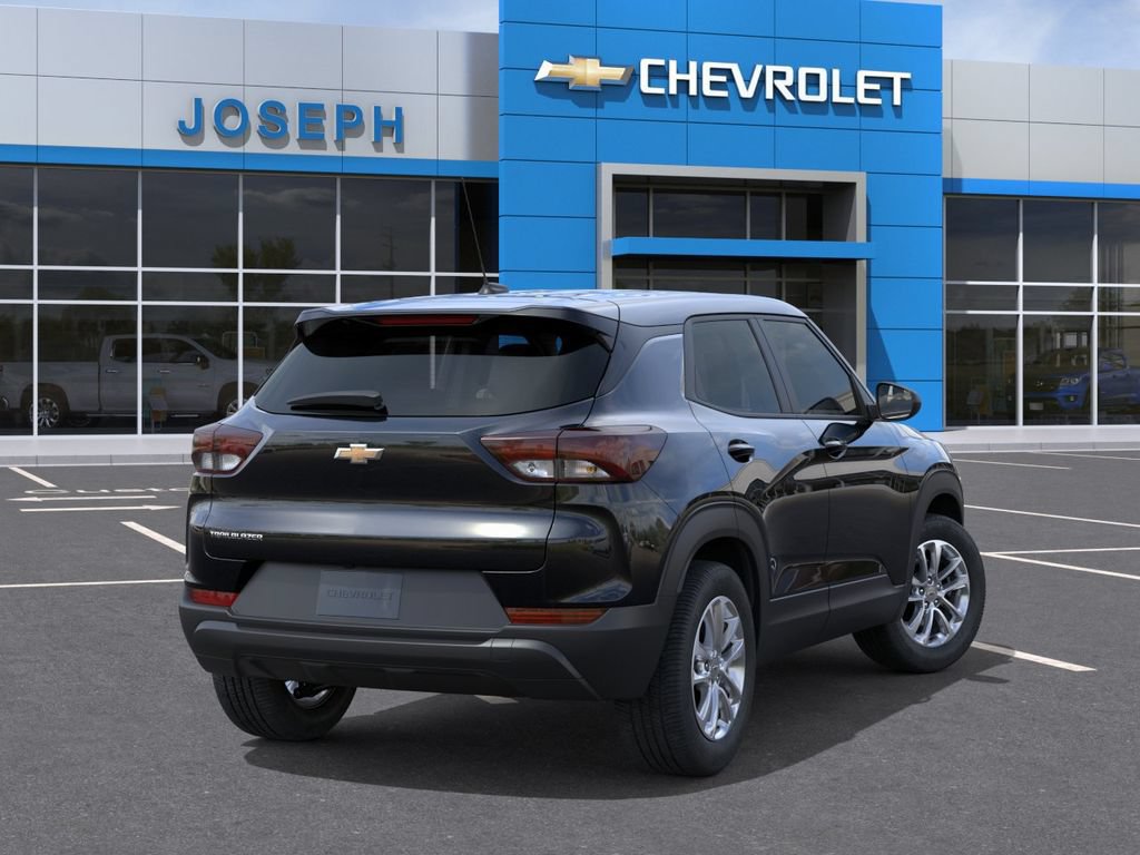 New 2026 Chevrolet TrailBlazer LS FWD image 4