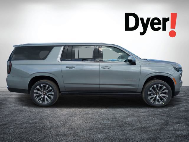 New 2026 Chevrolet Suburban High Country image 2