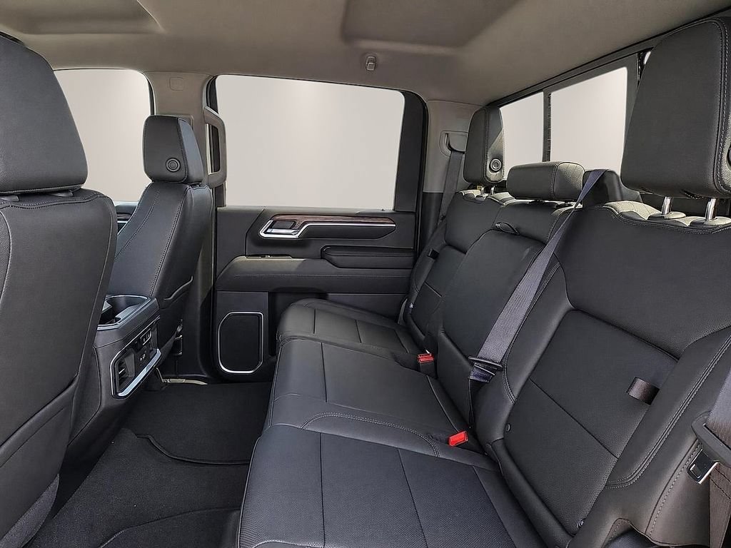 New 2026 GMC Sierra 3500 SLT w/ Texas SLT Premium Package AWD/4WD image 12
