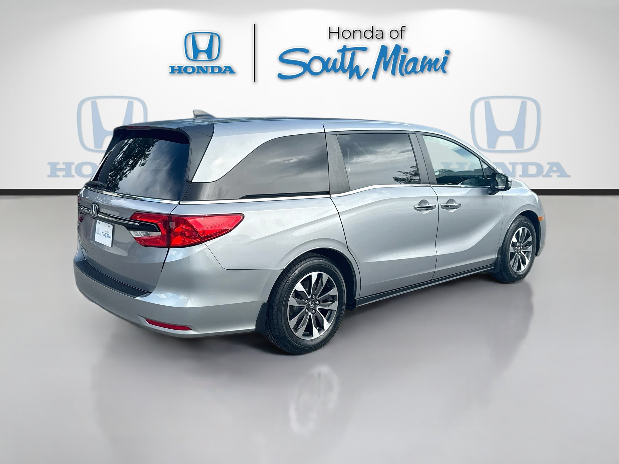 Certified 2023 Honda Odyssey EX-L image 7