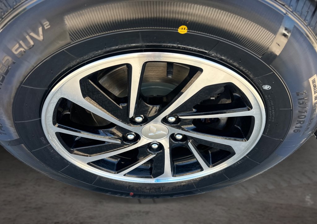 Used 2024 Mitsubishi Eclipse Cross ES AWD/4WD image 19