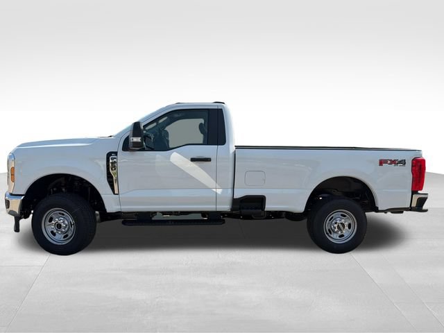 New 2026 Ford F250 XL w/ FX4 Off-Road Package AWD/4WD image 3