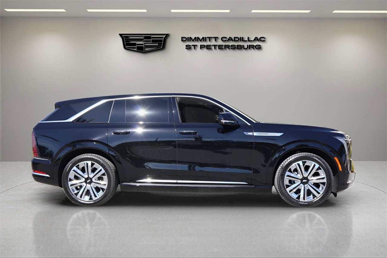 New 2025 Cadillac Escalade IQ Luxury 2 w/ LPO, Radiant Package image 7