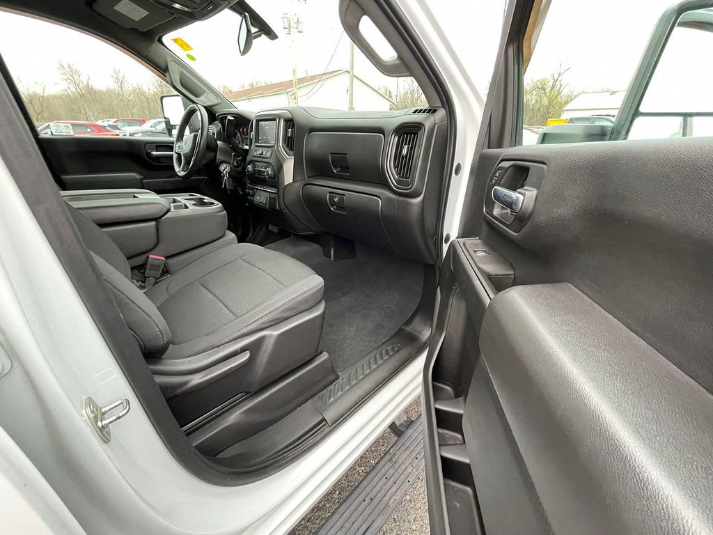 Used 2020 Chevrolet Silverado 2500 Custom w/ Custom Value Package AWD/4WD image 22
