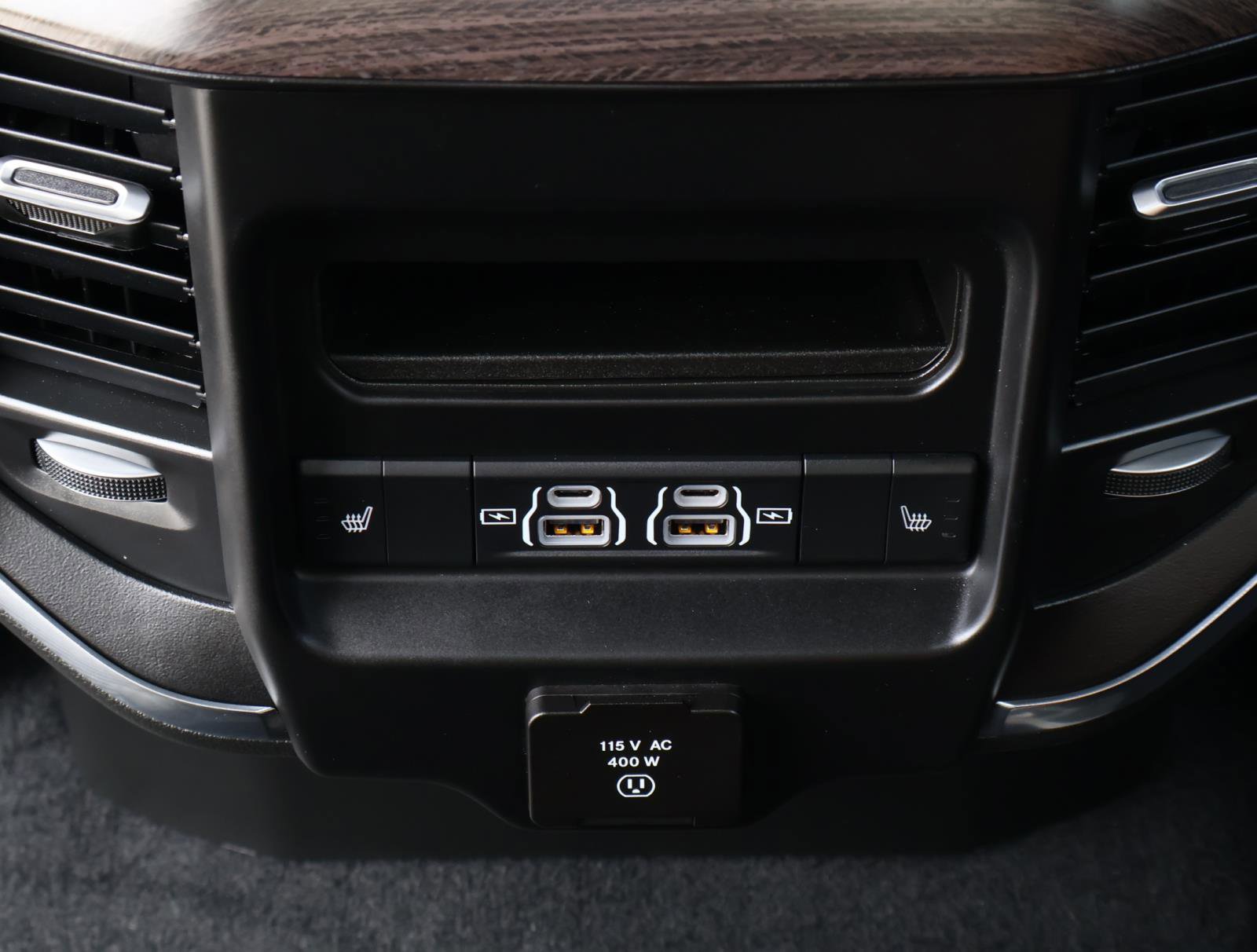 Used 2026 RAM 1500 Laramie w/ Night Edition image 13