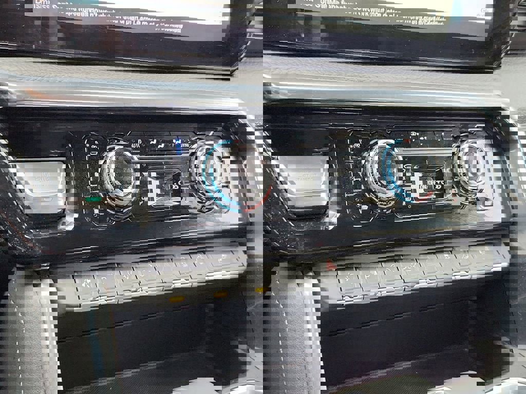 Used 2023 GMC Sierra 1500 Denali w/ Denali Reserve Package image 29