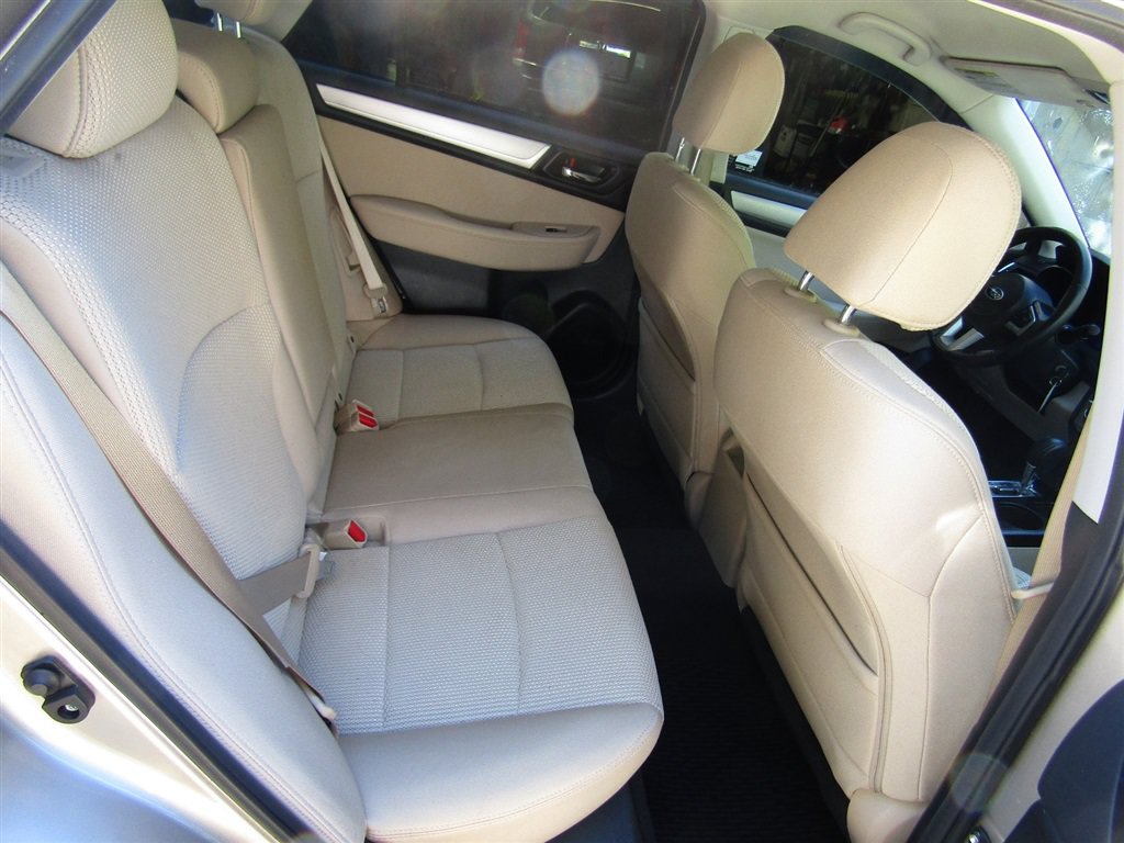 Used 2015 Subaru Outback 2.5i Premium AWD/4WD image 20