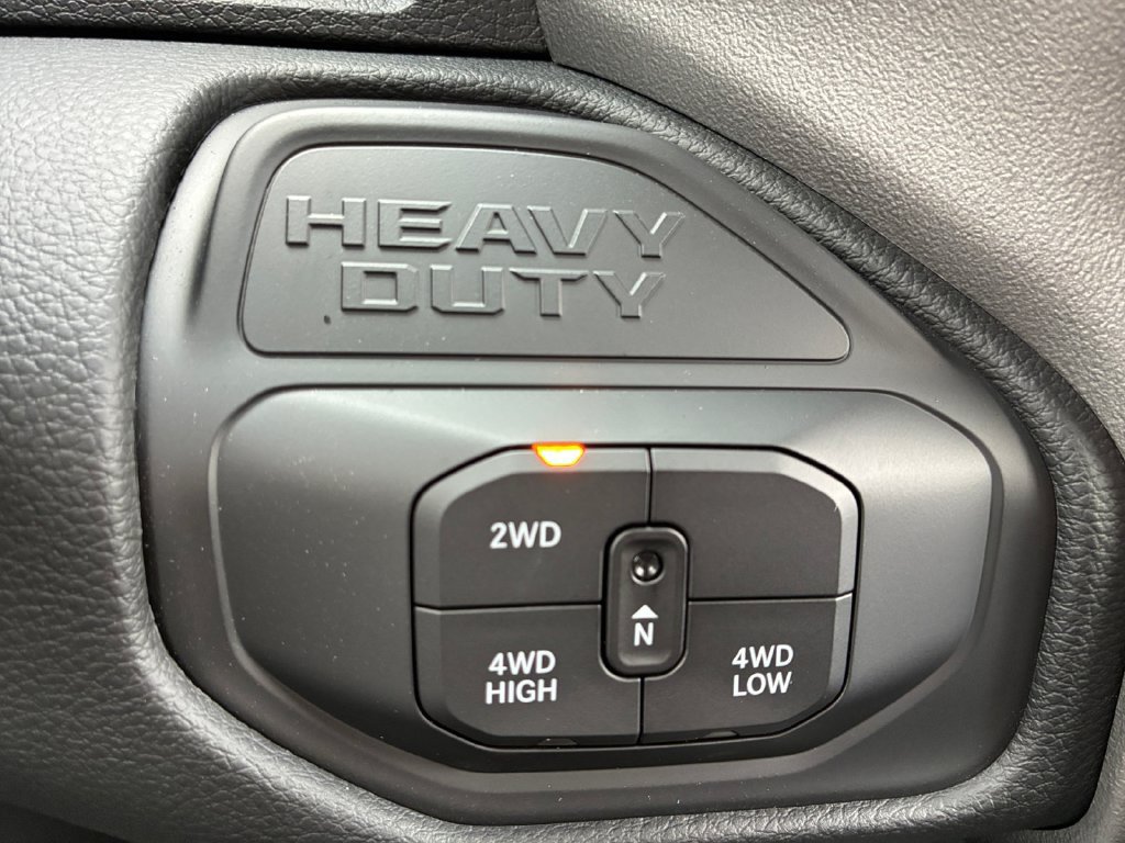 New 2027 RAM 3500 Laramie AWD/4WD image 10