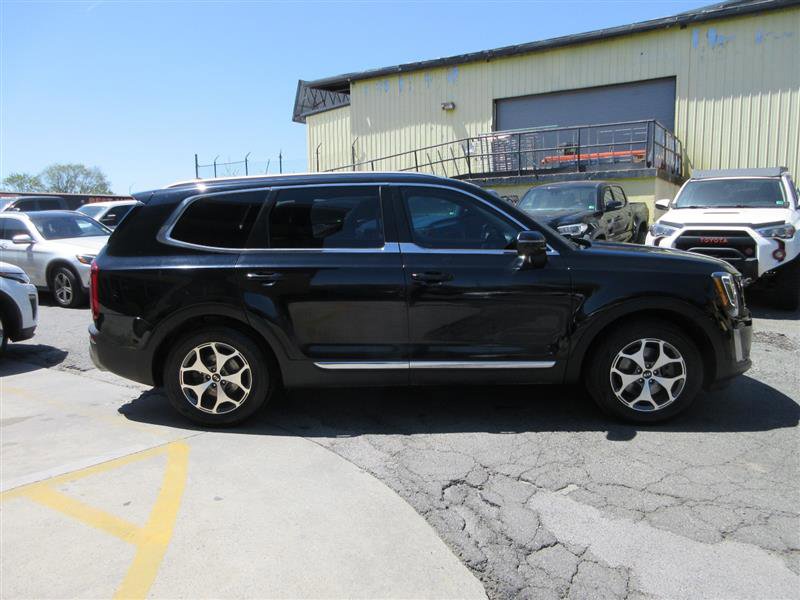 Used 2020 Kia Telluride EX w/ Towing Package image 8